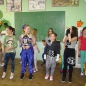 глумимо и рецитујемо