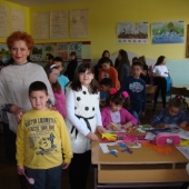 деца са учитељицом Силвијом