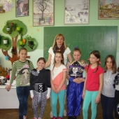 деца са учитељицом Бобом