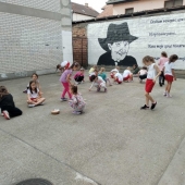 осликавање дворишта